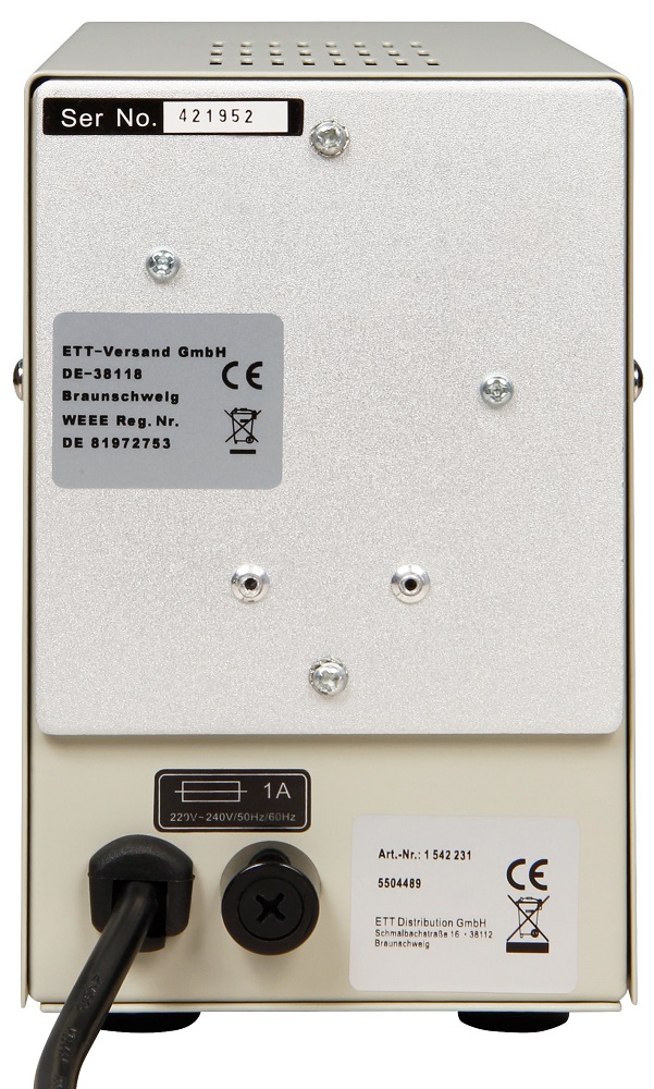 McPower RNG-1502 0-15V 0-2A - Clicca l'immagine per chiudere
