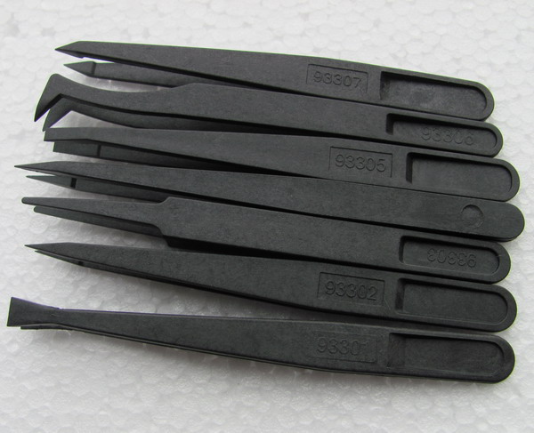 *DISCONTINUATO Kit 7 Pinzette antistatiche materiale plastico *DISCONTINUATO Kit 7 Pinzette antistatiche materiale plastico