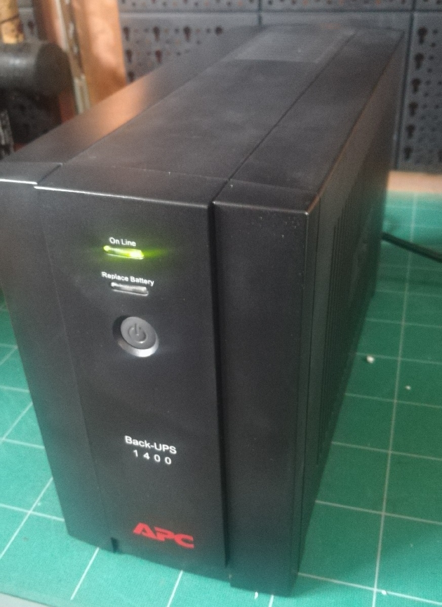 APC Back-UPS BX1400U-GR
